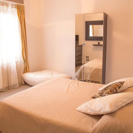 B&B Ricci Ливорно Экстерьер фото